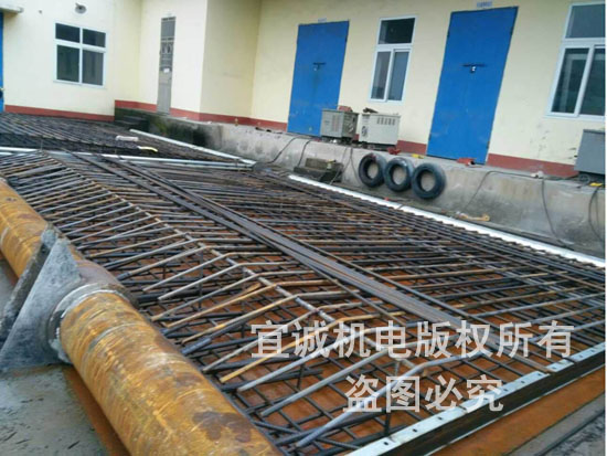 鋼板鋼筋混凝土復(fù)合閘門